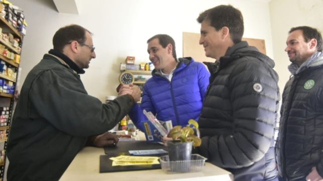 garro eligio el barrio norte para el primer timbreo acompanado de los dos cabezas de lista