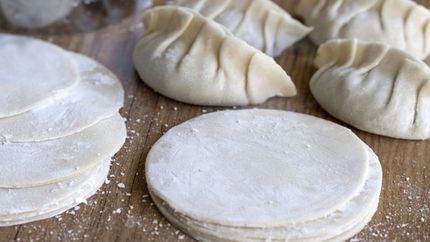 ANMAT prohibió suplementos dietarios, una sal del Himalaya y tapas de empanadas