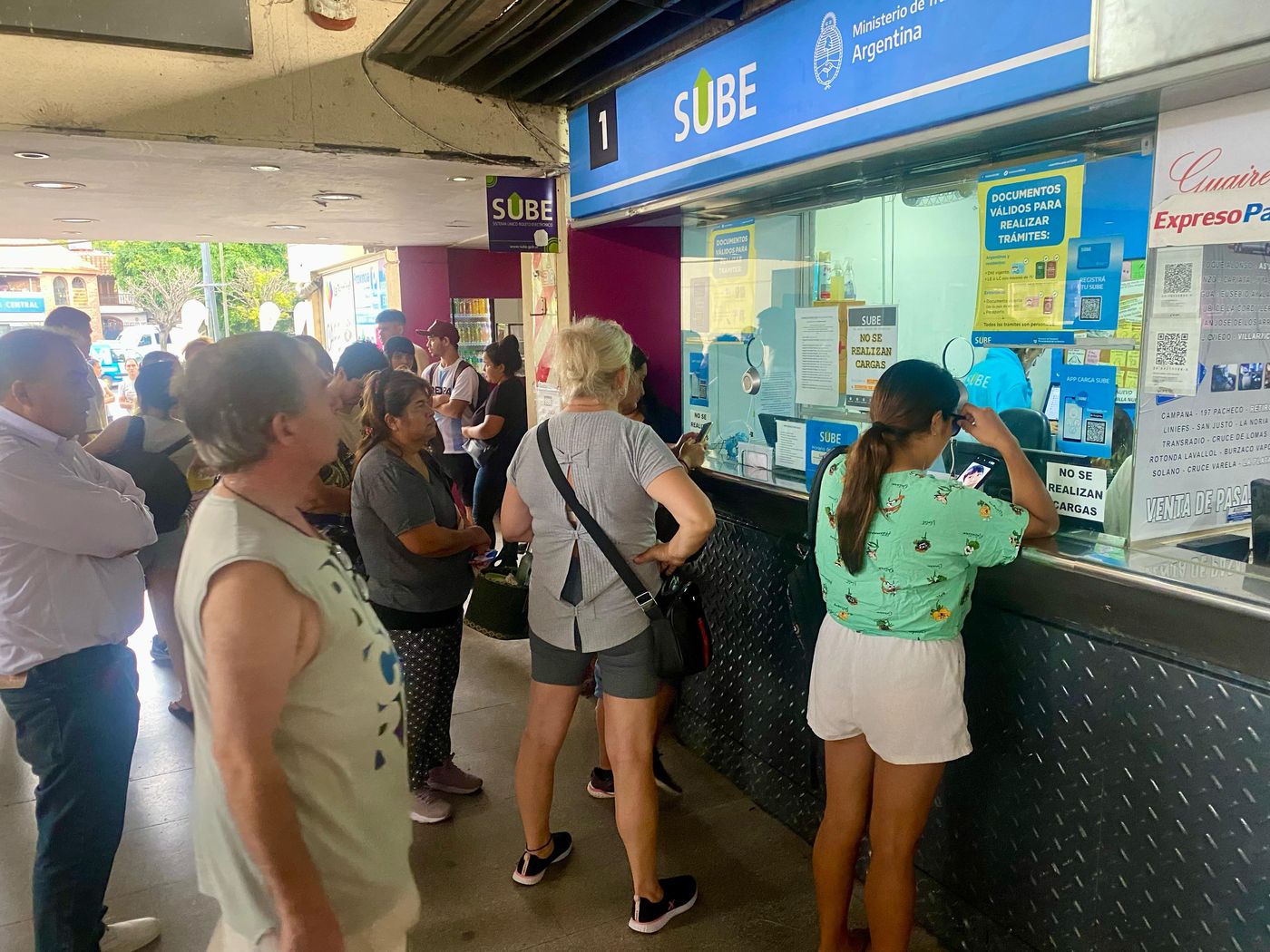 Cola para registrar la SUBE (2).jpeg