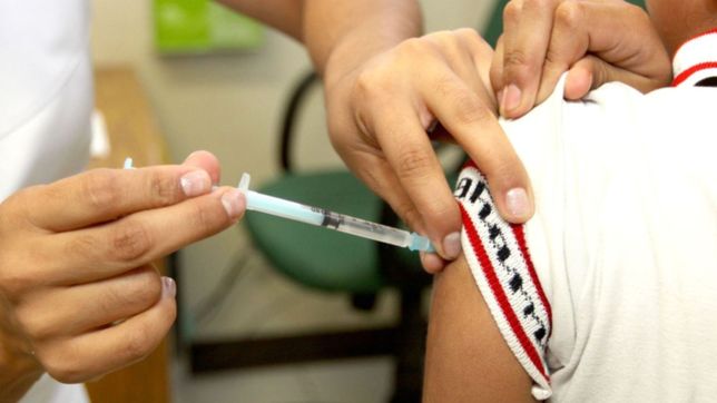 la justicia de la plata tratara un amparo colectivo por la falta de vacunas