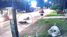 un automovilista choco a un repartidor en la plata, escapo y ahora lo buscan un automovilista choco a un repartidor en la plata, escapo y ahora lo buscan
