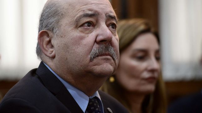tauber va por su tercer mandato: el mecanismo por el cual se asegura el control permanente