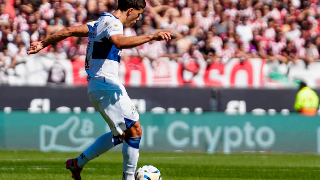 la emocion de guillermo barros schelotto por el debut de su hijo nicolas en el lobo