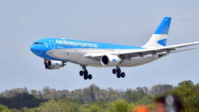 parte hacia rusia otro vuelo para traer vacunas contra el coronavirus