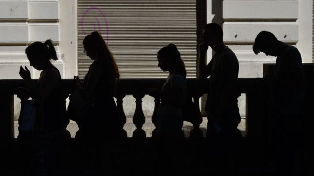 ¿a quienes buscan y como anotarse en la nueva oferta laboral de la municipalidad?