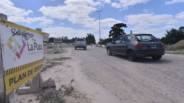 preocupacion y alerta en la comuna por las obras publicas paralizadas en la plata