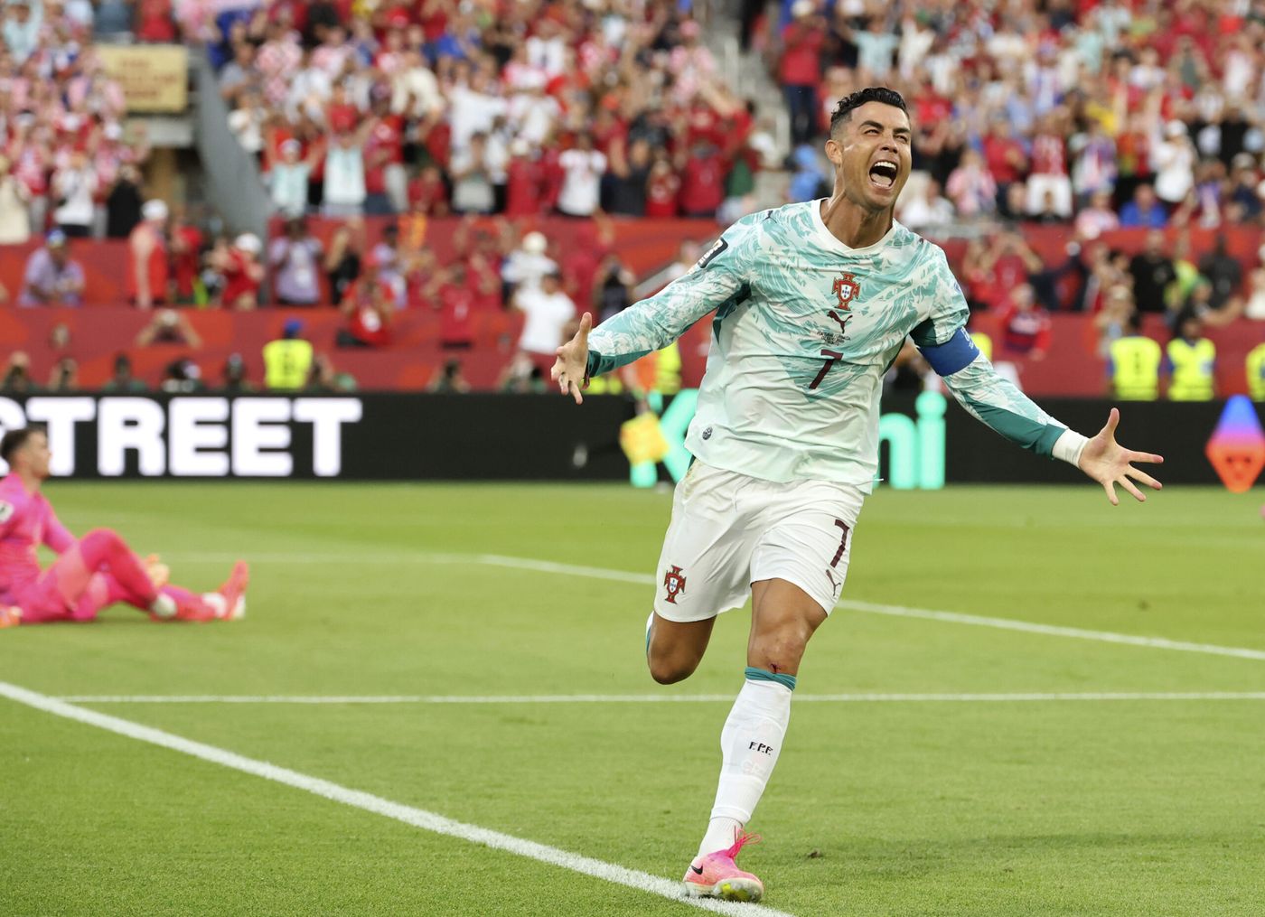 Cristiano Ronaldo al convertir el empate de Portugal ante Croacia