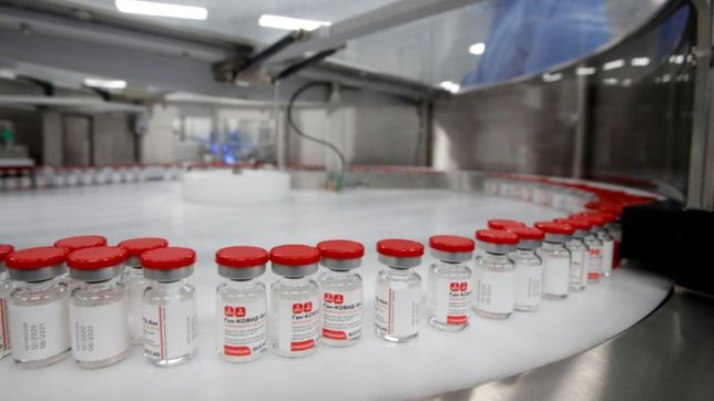 la semana que viene empezarian a aplicarse las primeras sputnik v producidas en argentina