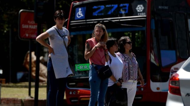 sigue el alerta por las altas temperaturas, pero anuncian posibles tormentas en la plata