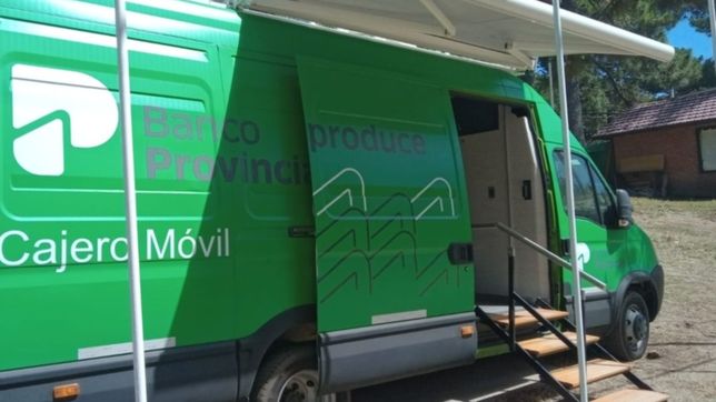 el banco provincia instalara cajeros moviles en la costa atlantica: ¿donde van a estar?