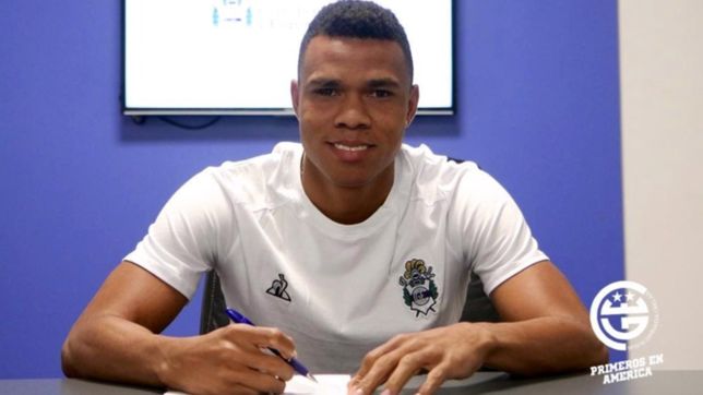 maradona tiene su primer refuerzo: harrinson mancilla paso la revisacion y es jugador de gimnasia