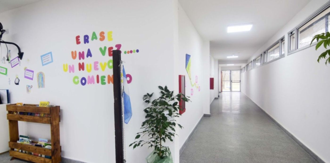 1659911852321.jpg?x=3&y=52&width=1274&height=637&rotate=0&scaleX=1&scaleY=1&ow=1280&oh=854&&cw=1920&ch=950