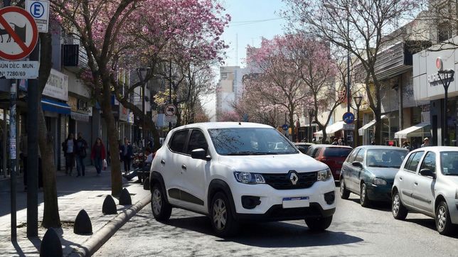 los comerciantes de calle 12 vuelven a sortear un auto 0 km despues de 20 anos