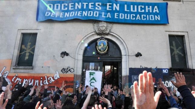 los docentes rechazaron una nueva oferta del gobierno y definen nuevos paros en la unlp