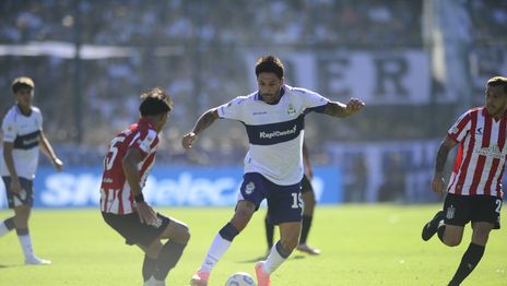 ¿Cuándo podría jugarse el clásico platense por un lugar en la final?