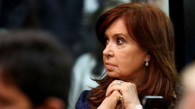 condenaron a cristina kirchner a 6 anos e inhabilitacion perpetua para ejercer cargos