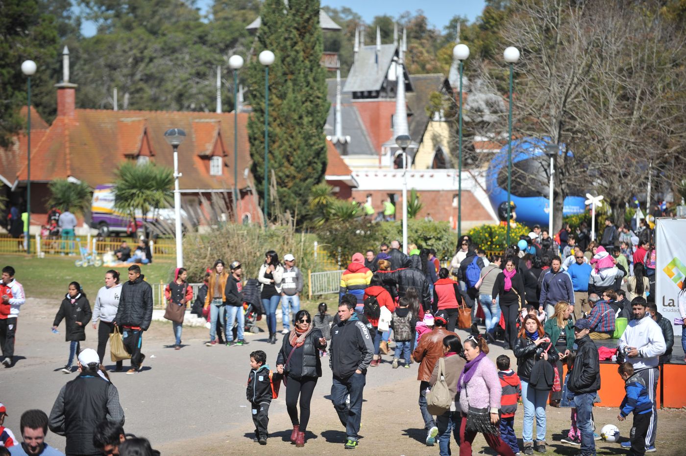República de los Niños Turismo La Plata.jpg