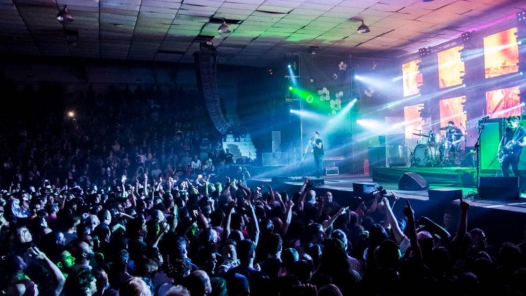 Atenas, el templo del rock que sigue agitando La Plata
