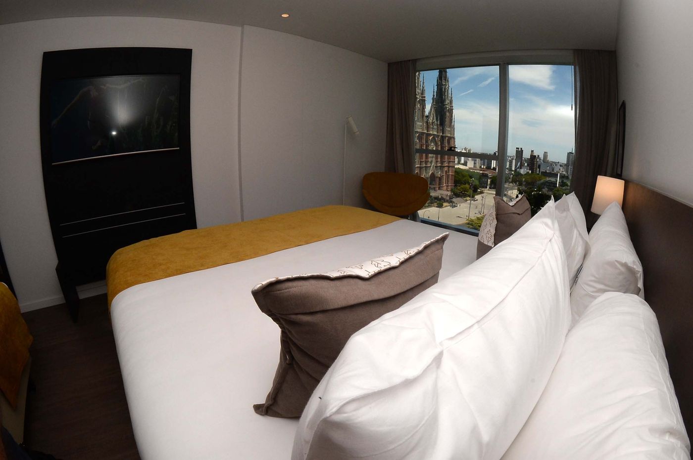 Hotel Dazzler (15).JPG