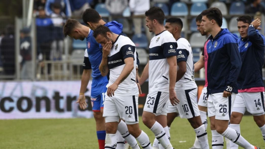 La dupla Messera-Martini se hará cargo de Gimnasia tras la renuncia de Maradona