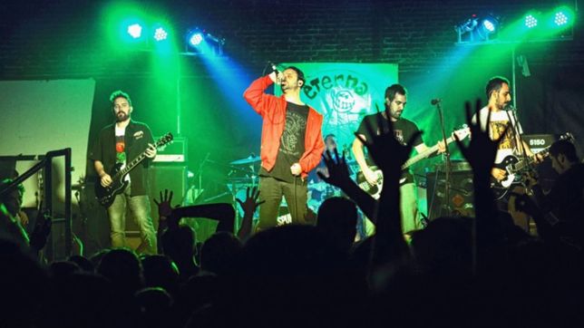 eterna inocencia llega a la plata con adelantos de su disco no bien abran las flores