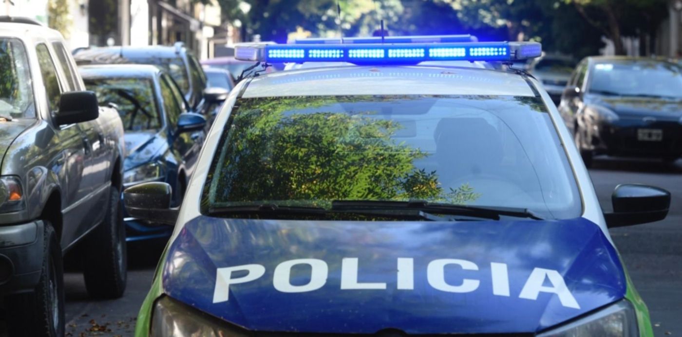 1584137429587.jpg?x=7&y=215&width=1409&height=705&rotate=0&scaleX=1&scaleY=1&ow=1500&oh=996&&cw=1920&ch=950