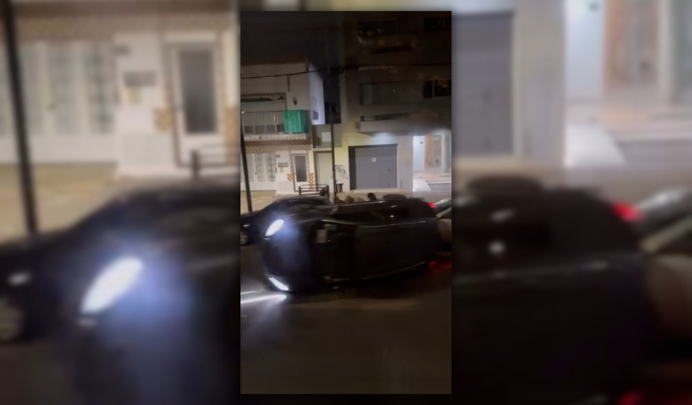 accidente y vuelco en 44