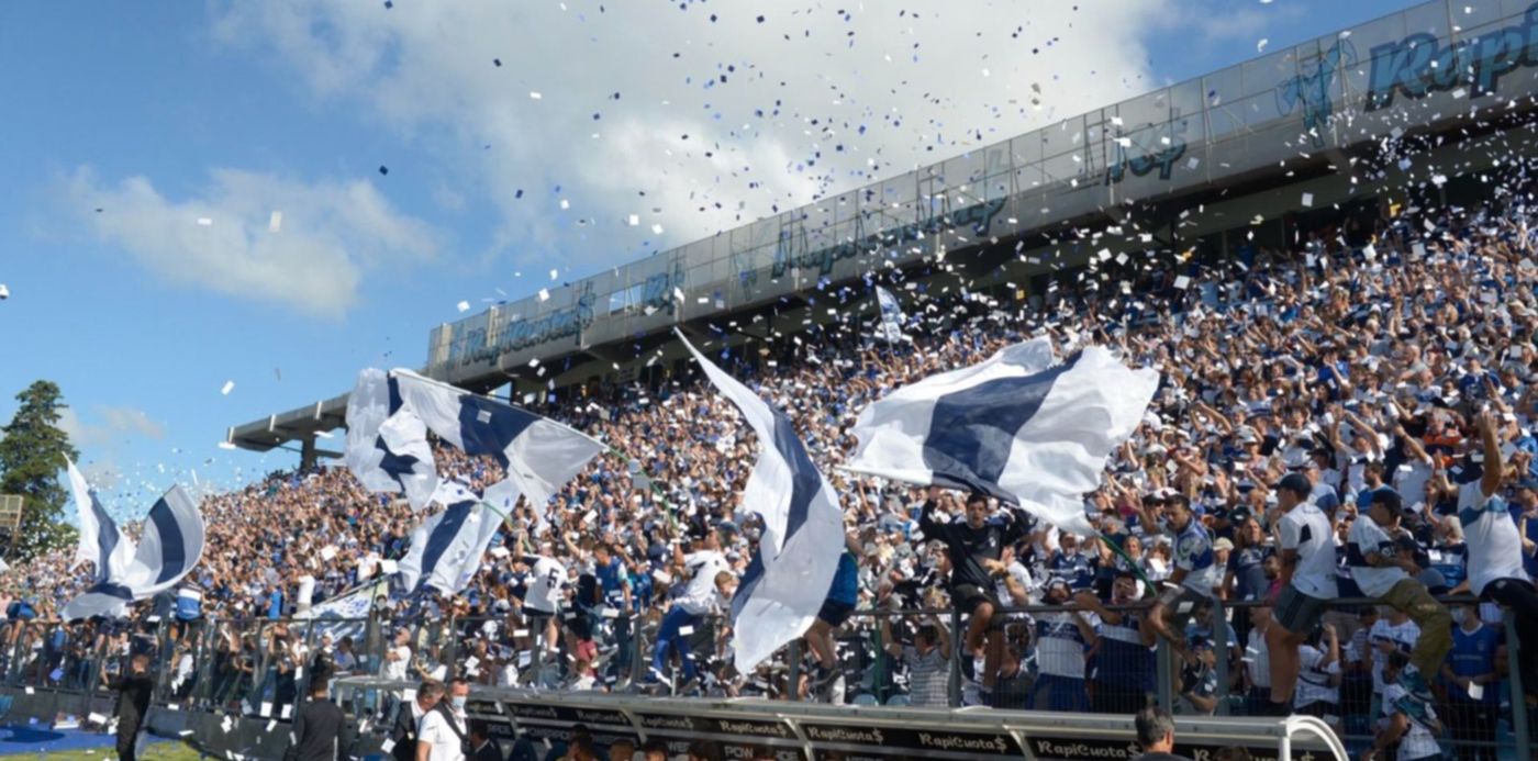 El mensaje que recibieron los socios de Gimnasia para poder asistir al  partido del lunes