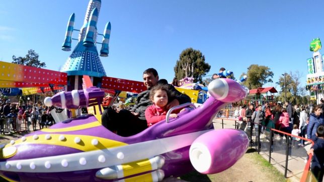 denuncia por extorsion contra la empresa y nueva licitacion de los juegos de la republica de los ninos