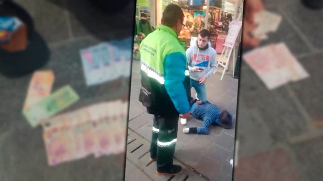 video: un vecino atrapo a un ladron en plena calle 8 y lo entrego a la policia