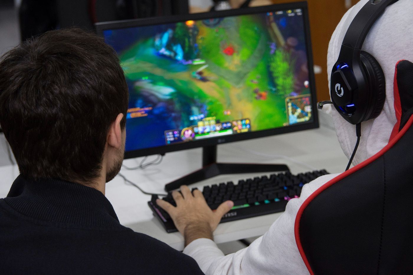 Diplomatura en Deportes Electrónicos.jpg