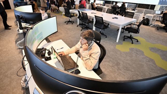 con su nuevo centro de operaciones, la refineria de ypf en la plata busca ser la mejor de latinoamerica