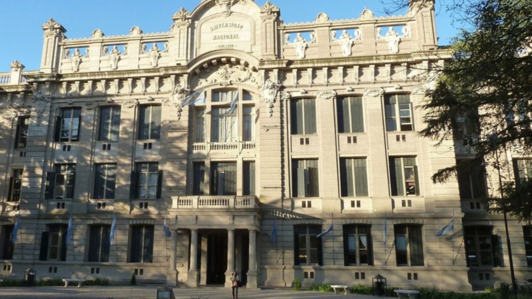 Horarios, cupos y transmisión en vivo: la UNLP sortea las vacantes de sus colegios