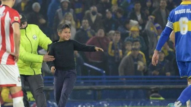la historia del sobrino de rojo que cumplio una promesa y se metio a la cancha de boca