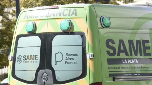 conmocion en la plata: una moto choco a un chico mientras jugaba en la calle