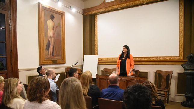 la sociedad medica de la plata renovo autoridades