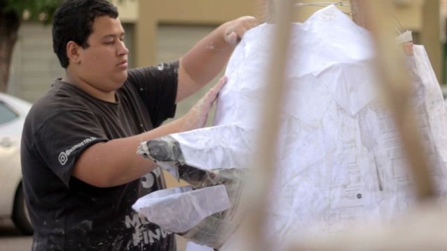 sobre ramblas y sin pirotecnia: arrancan los controles de los munecos de fin de ano