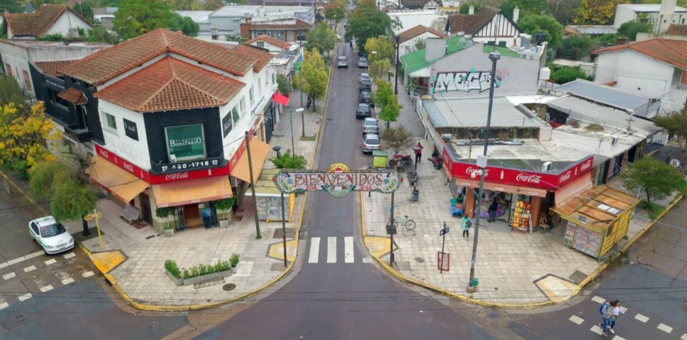 1544188879980.jpg?x=6&y=26&width=1488&height=744&rotate=0&scaleX=1&scaleY=1&ow=1500&oh=843&&cw=1920&ch=950