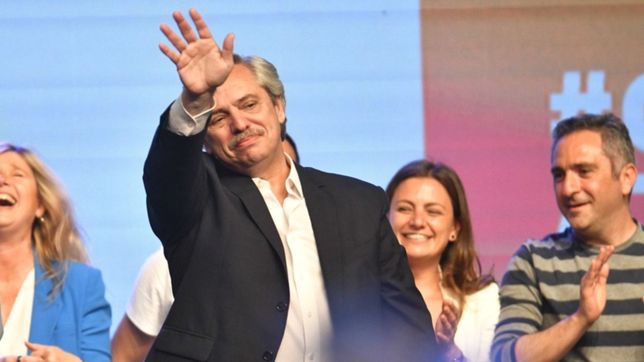 alberto tras la victoria: que ayuden a reconstruir el pais de las cenizas que han dejado