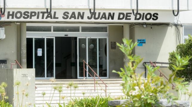 balearon a un joven desde un auto en movimiento en la plata e investigan que paso