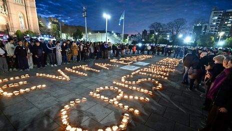Agrupaciones pidieron por la libertad de Cristina Kirchner durante una vigilia por Eva Perón