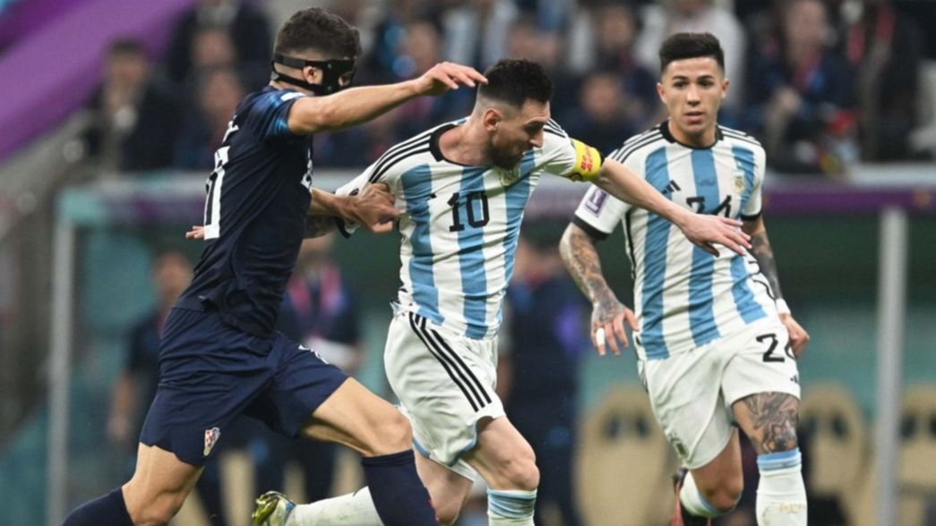 La increíble gambeta de Messi y el gol de Julián para el 3 a 0