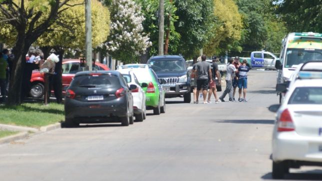 hablo un vecino del expolicia asesinado: es una zona tranquila, pero esto ya nos excede