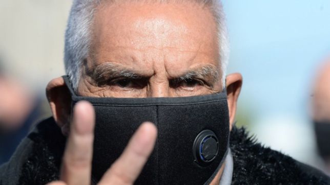 sangrienta interna en la uocra la plata: apunalaron a un seguidor del clan medina