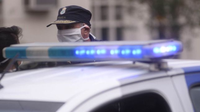 asaltaron a una familia y les robaron casi medio millon de pesos de su casa