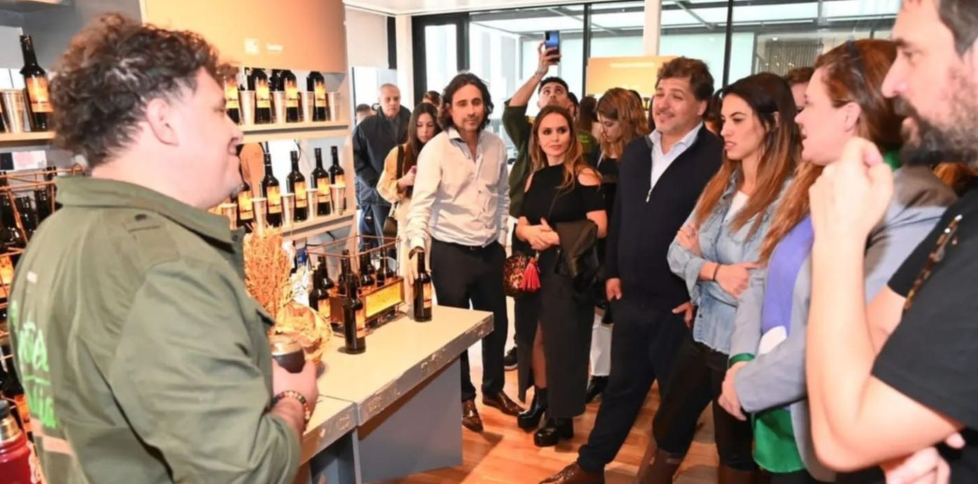 1686597275068.jpeg?x=3&y=25&width=1434&height=717&rotate=0&scaleX=1&scaleY=1&ow=1440&oh=959&&cw=1920&ch=950