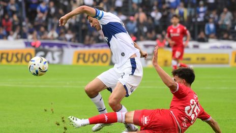 Gimnasia patea el tablero en busca de dar vuelta el resultado en el Bosque