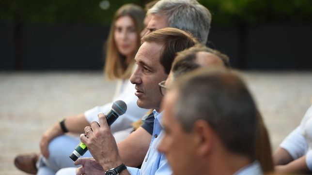 garro cruzo a provincia: no se nos va a pagar ni un peso de las deudas a los intendentes de jxc