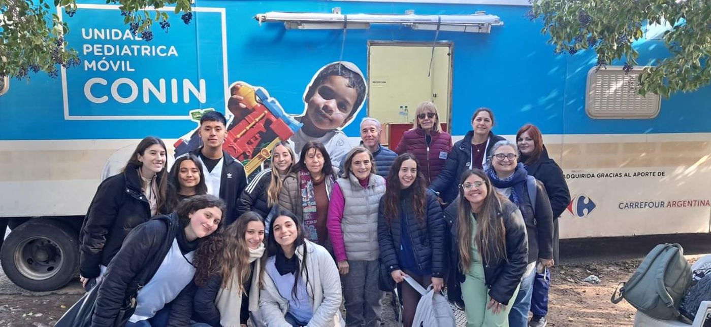 La unidad pedi&aacute;trica m&oacute;vil de CONIN La Plata