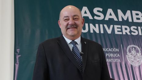 Fernando Tauber: La universidad es un zoológico complejo con una sola jaula Fernando Tauber: La universidad es un zoológico complejo con una sola jaula